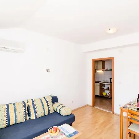 Princ Hrvoje- One-bedroom With Balcony- 1 شقة دوبروفينك