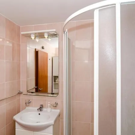 Διαμέρισμα Princ Hrvoje- One-bedroom With Balcony- 1