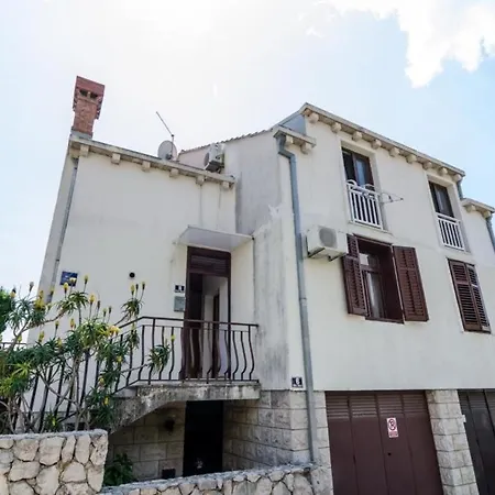 Princ Hrvoje- One-bedroom With Balcony- 1 Apartment Dubrovnik
