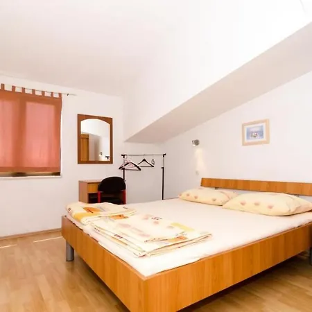 Princ Hrvoje- One-bedroom With Balcony- 1